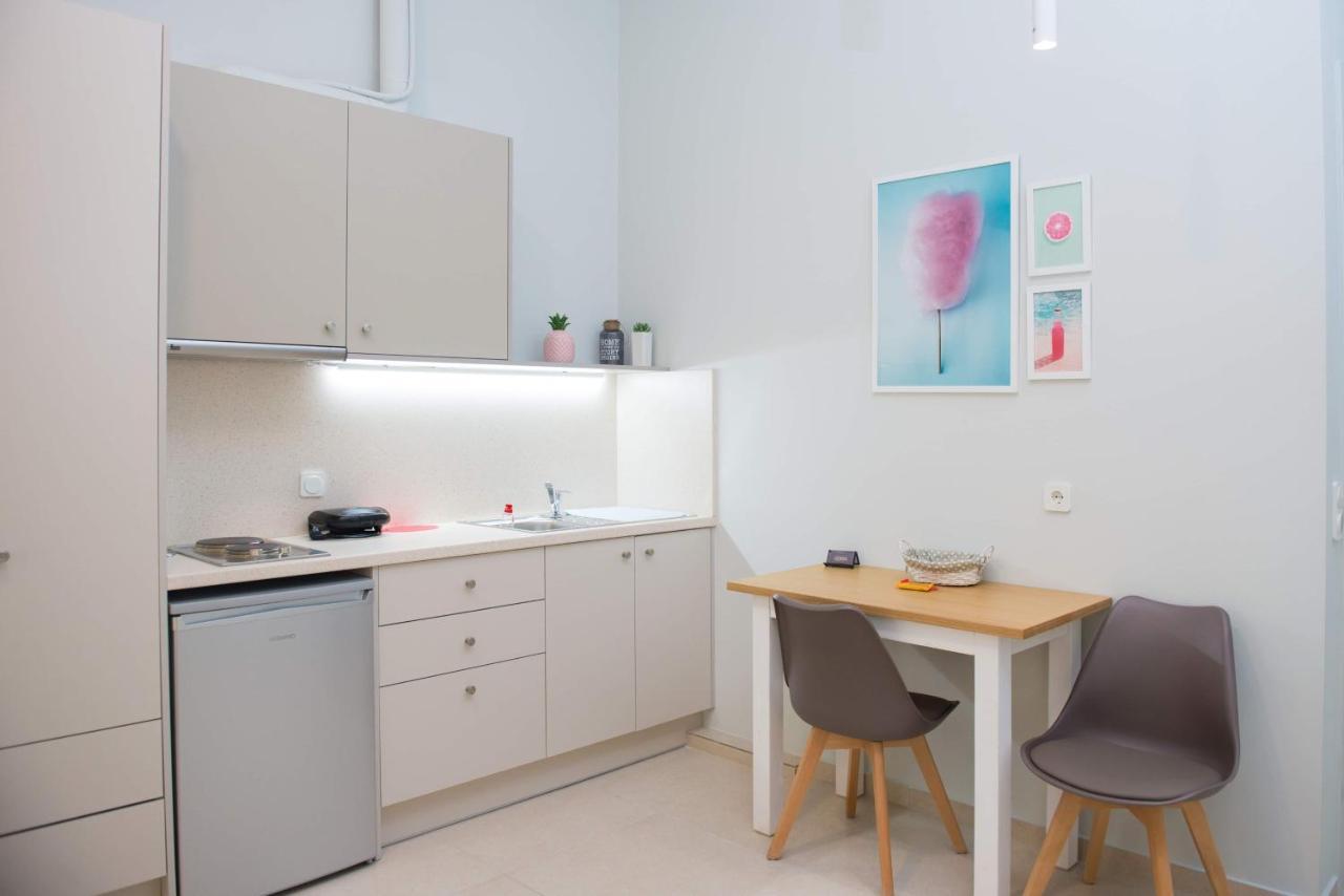 Stylish Studio Apartment - 1 House Kalamata Exterior photo